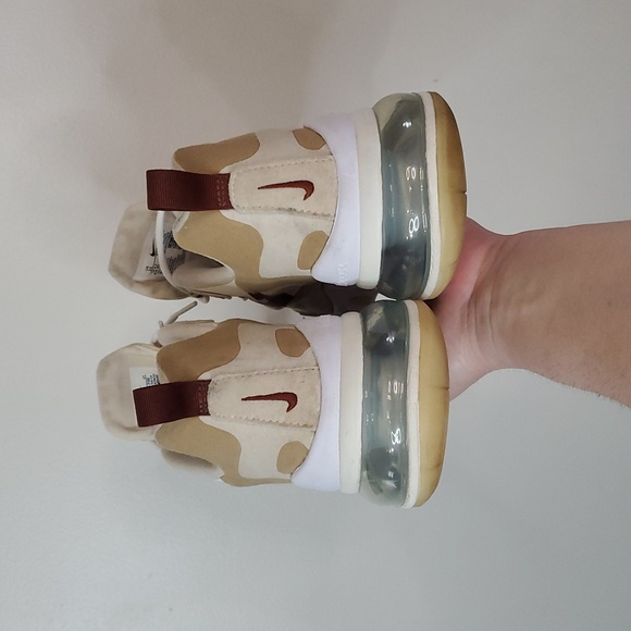 Nike Air Max 270 React Equestrian Mens Sneakers Size 11 - Picture 8 of 12